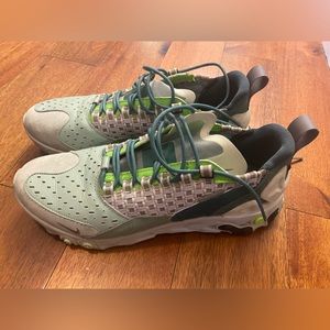 Nike React Sertu Mens 10
